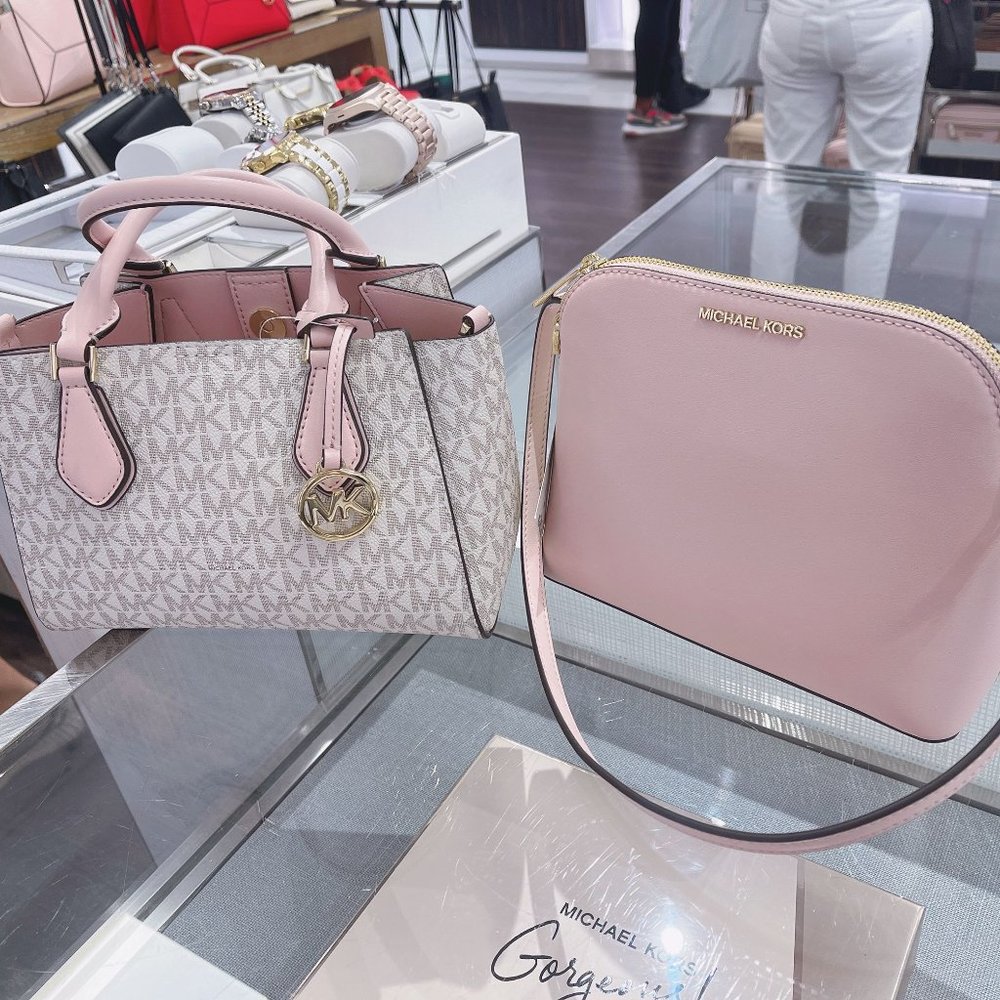 MK Daria Small 2 in 1 Satchel Crossbody Pink